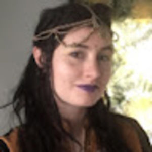 Meet your Posher, Belle